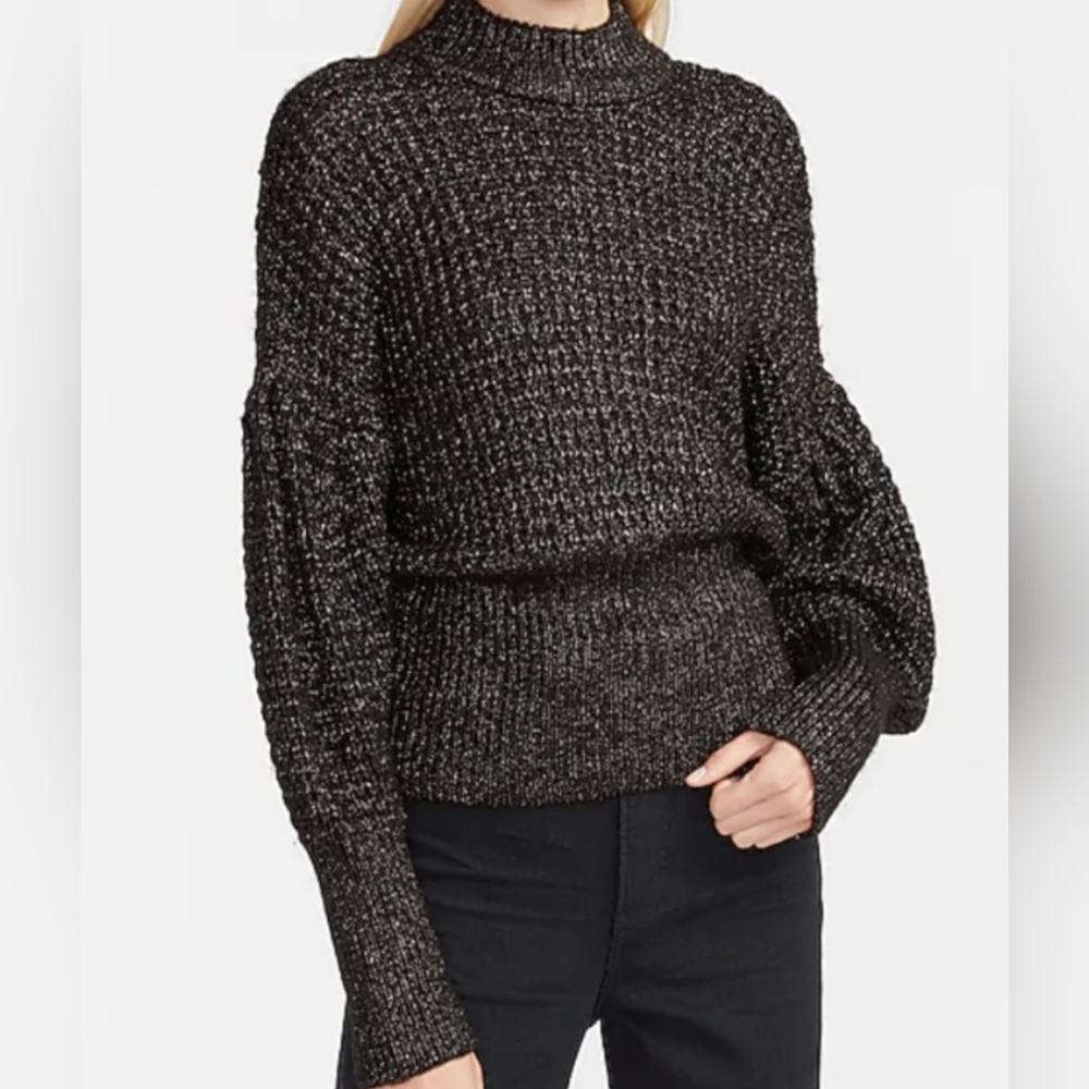 Express Chunky Metallic Balloon Sleeve Sweater in Black and Gold, Size XS